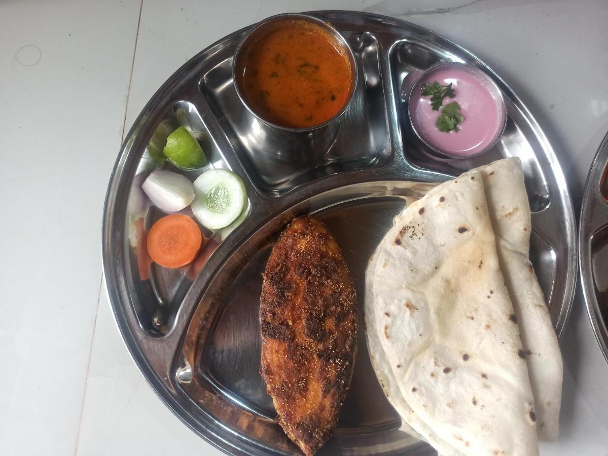 Priyansh Home Stay Harihareshwar 外观 照片